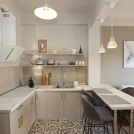 Kapl Charming Nooks * Ermupoli