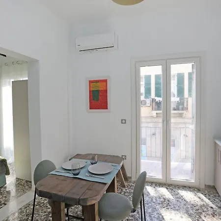 Kapl Charming Nooks * Ermoupoli
