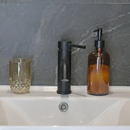 Kapl Charming Nooks إرموبولّي