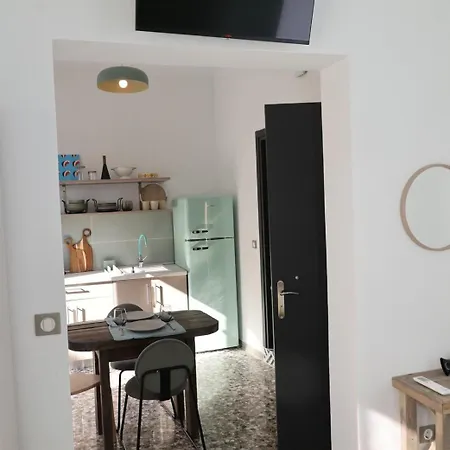 Kapl Charming Nooks Ermoupoli