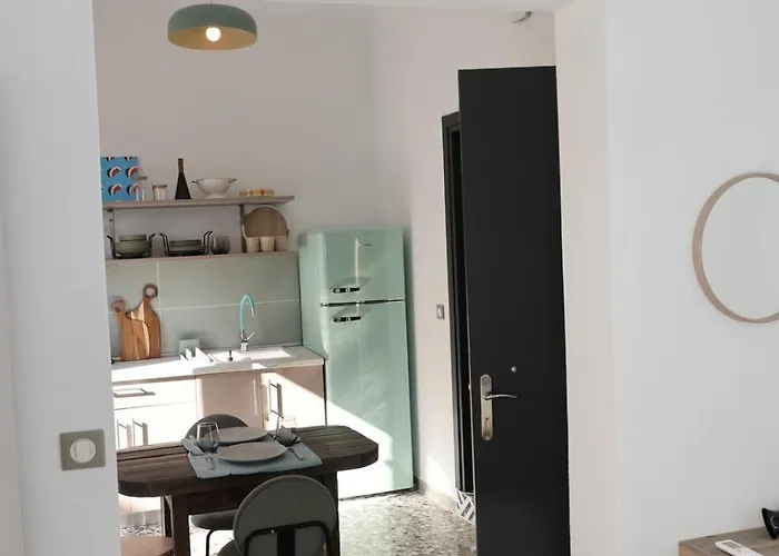 Kapl Charming Nooks Ermoupoli