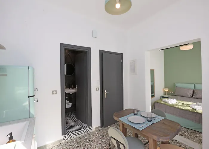 Kapl Charming Nooks Apartamento Ermoupoli