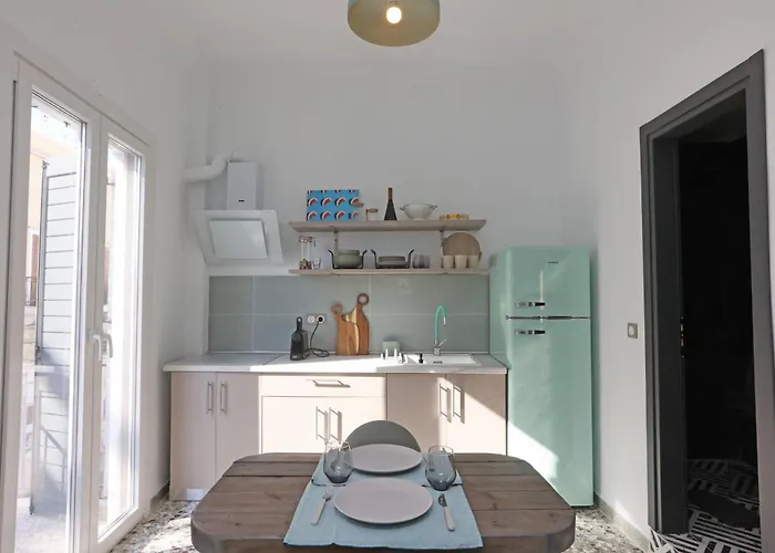 Kapl Charming Nooks דירה